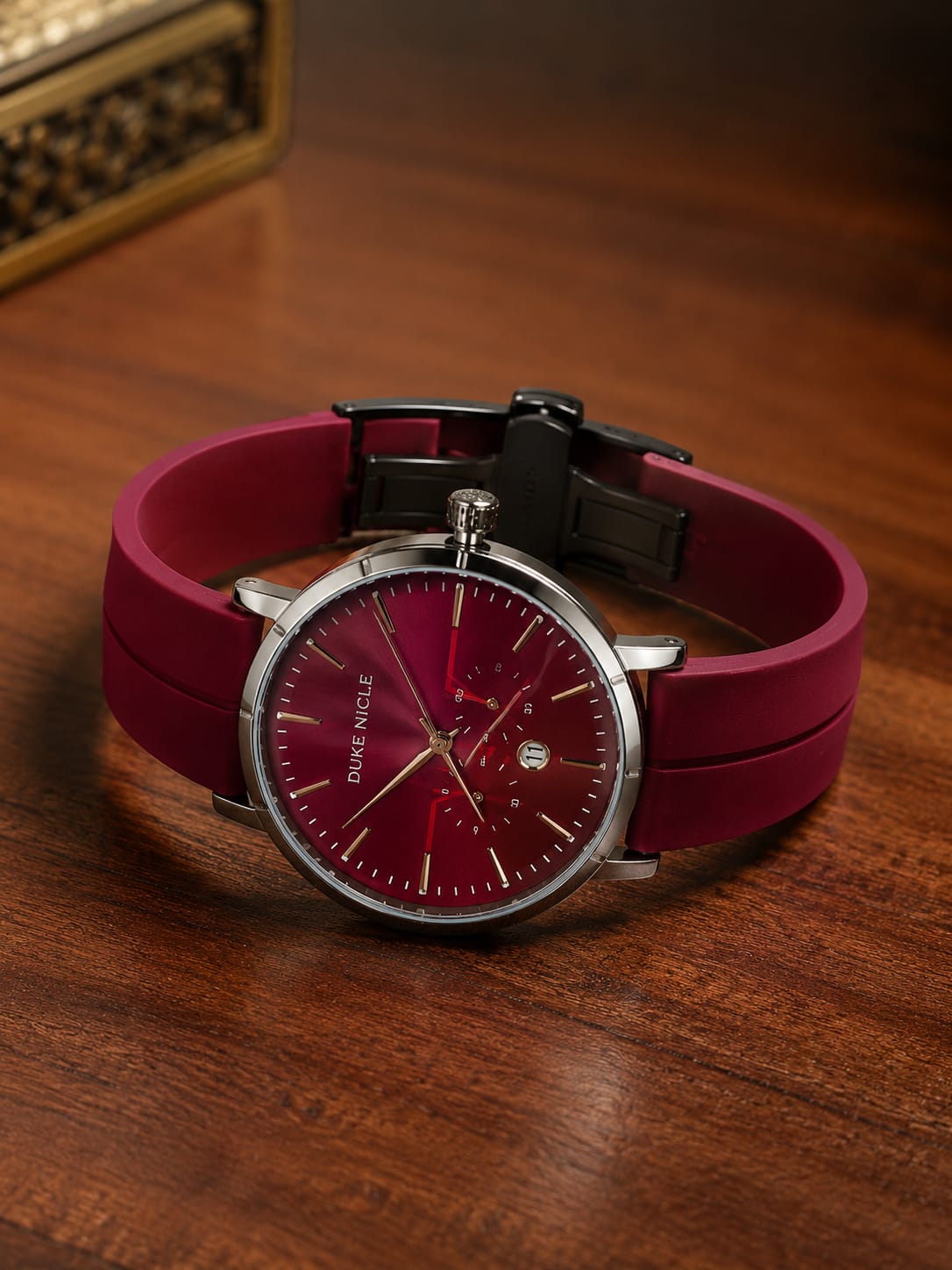 Duke Nicle Men’s Luxury Watch